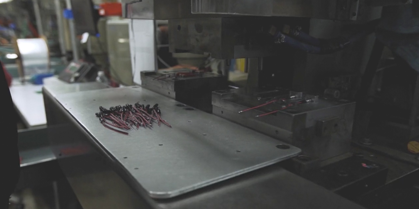 Custom Electronic Connectors and Cable Connectors Cable Assemblies